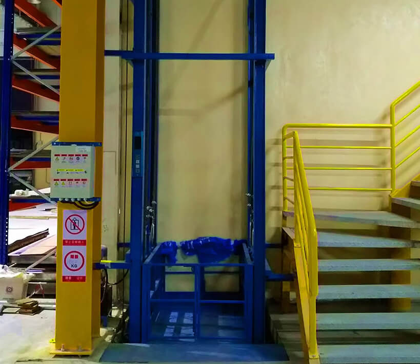 Top Features to Look for in a Reliable Cargo Lift