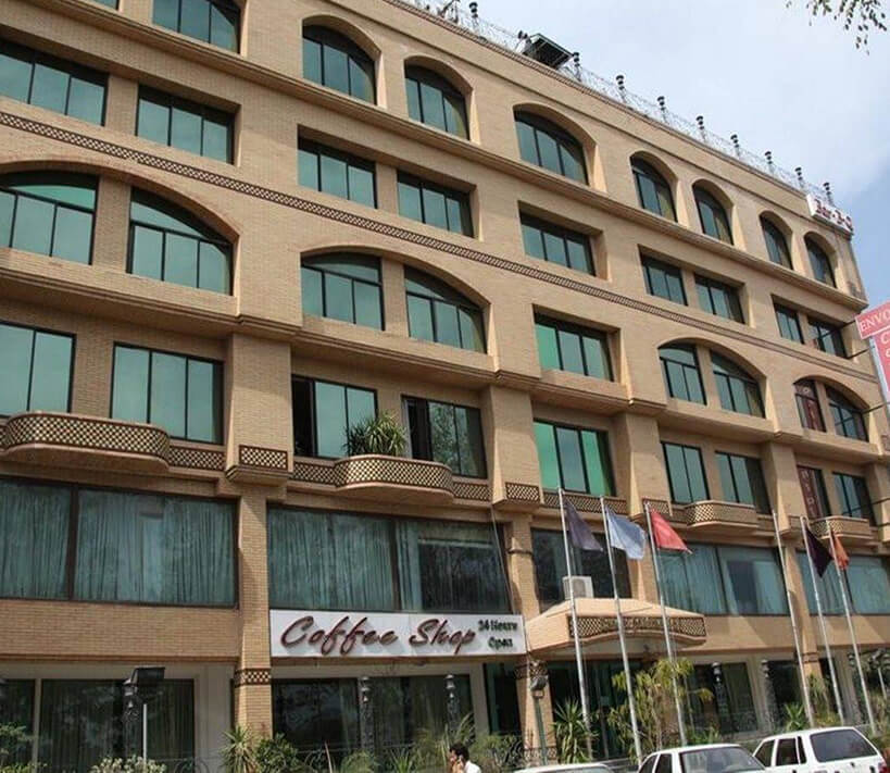 Where is Envoy Continental Hotel Located in Islamabad?