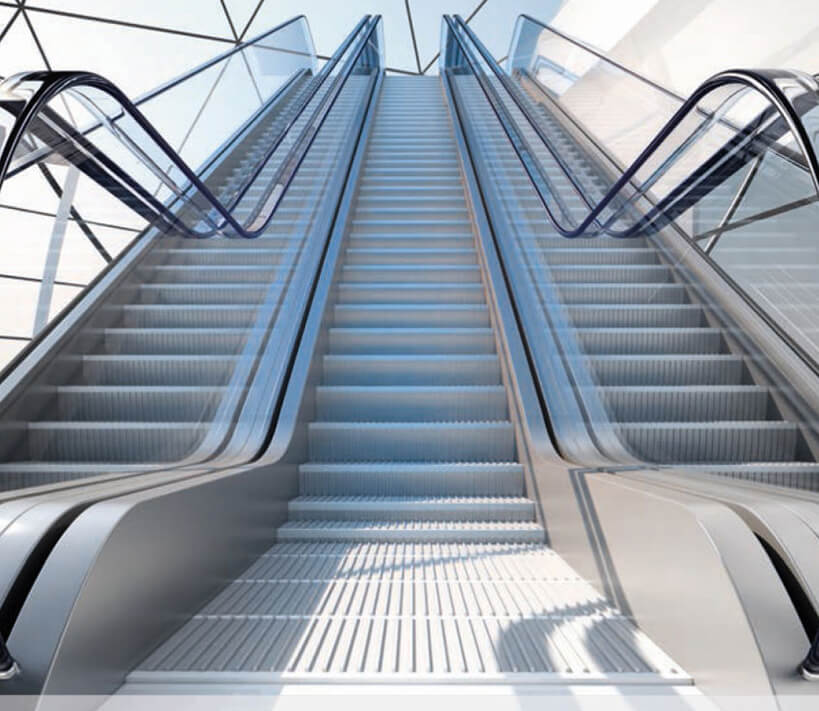 Step-Type Escalator