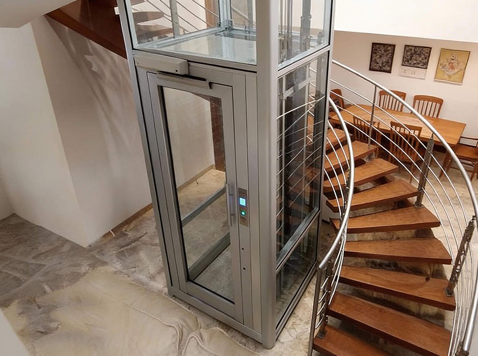 Modern Enhancement Options for Residential Hydraulic Lift Systems